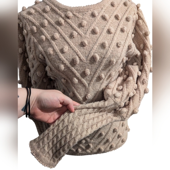 Chic Wish Dusty Rose Hand Knit Puff Sleeve Pom Pom Sweater Statement Sleeves - Picture 3 of 7